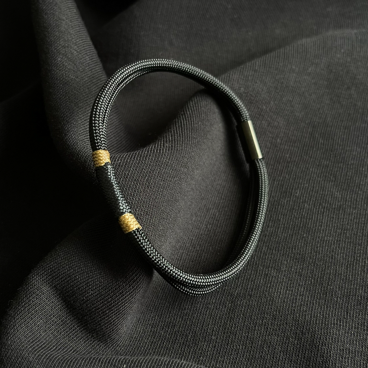 Black Series: 2 Color